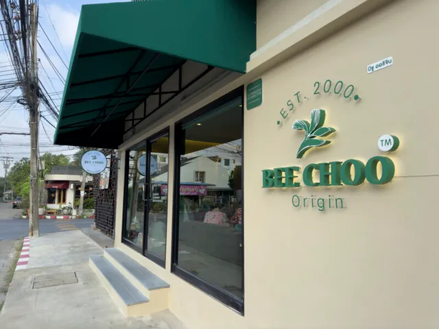 Grand Opening of New outlet – Bee Choo Sammakorn !