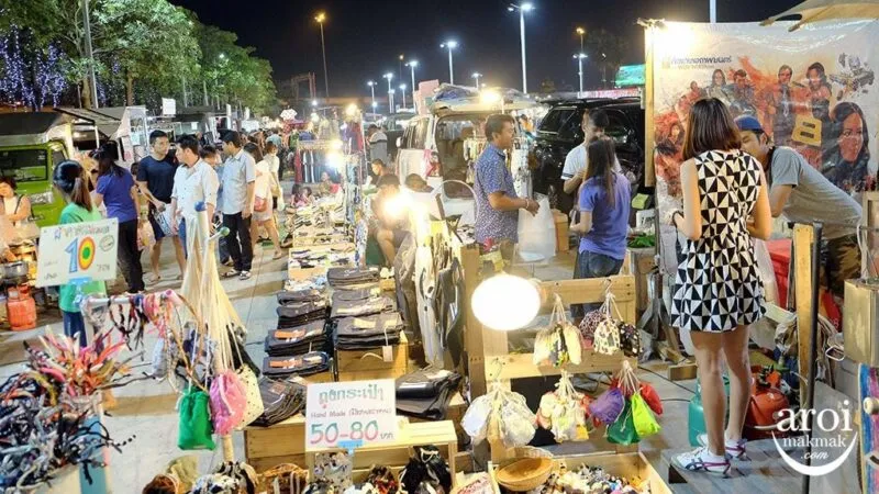 Top 10 Non-touristy things to do in bangkok — photo 1