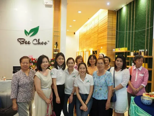 Bee Choo Siam Square Make Merit (Tam Buun) — photo 27